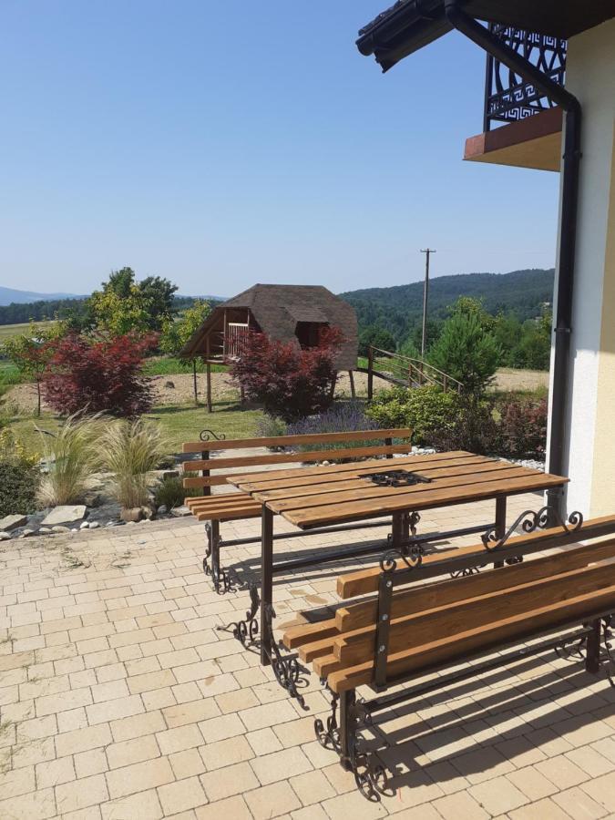 Dom W Okolicach Czchowa Wytrzyszczka Esterno foto