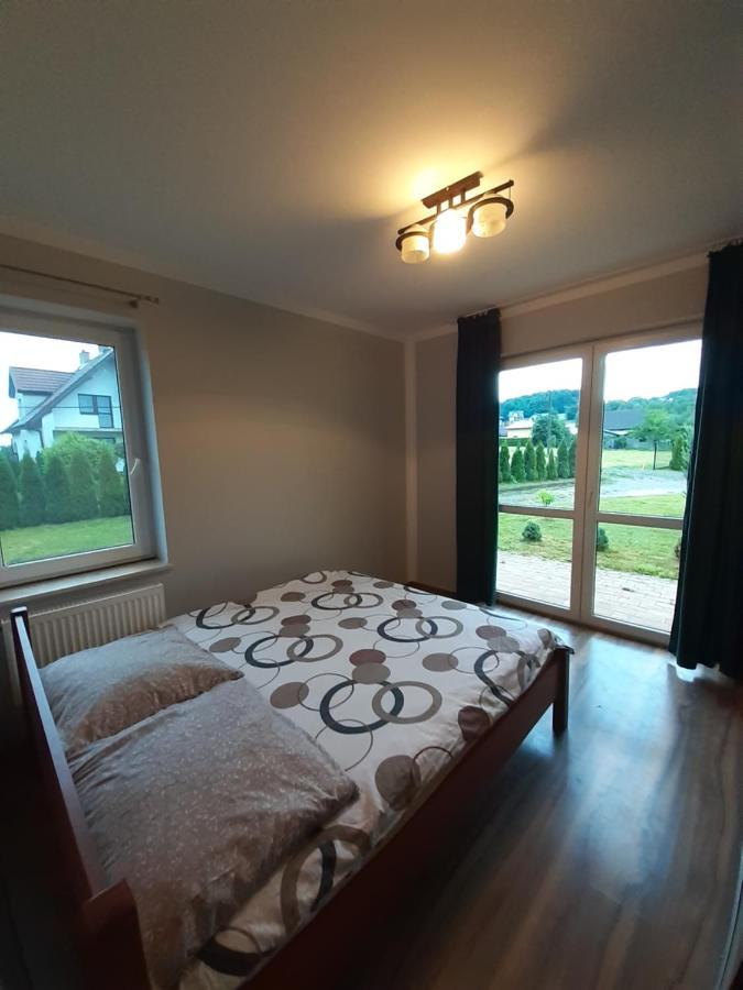 Dom W Okolicach Czchowa Wytrzyszczka Esterno foto
